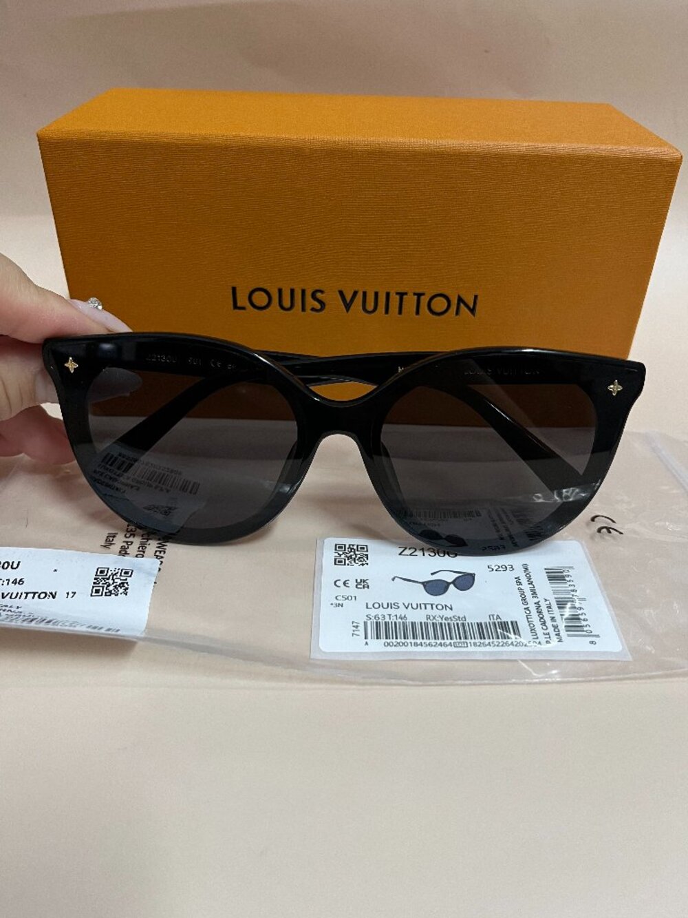 Louis Vuitton My Monogram Sunglasses - Picture 2 of 11